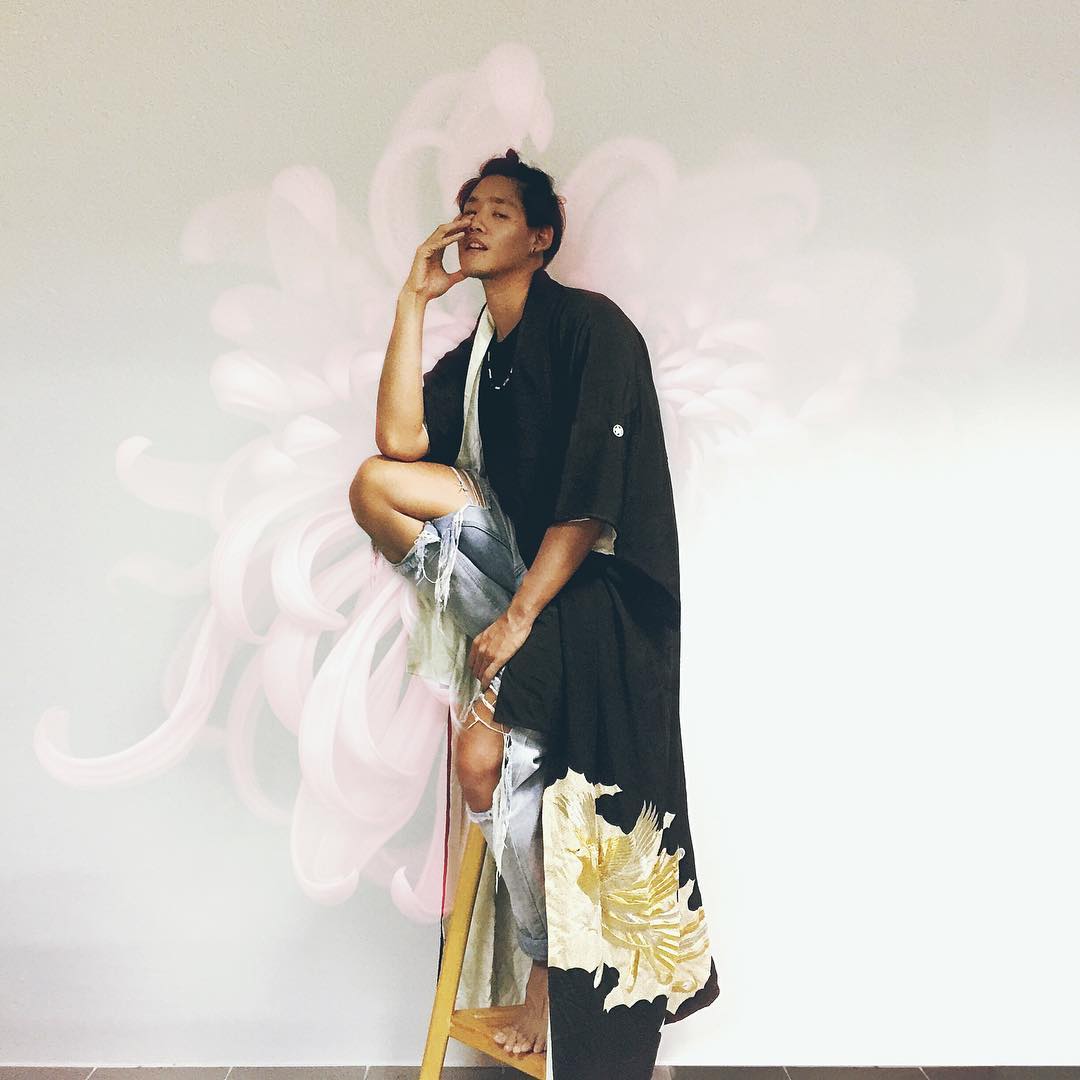 Customer wearing Sumo Vintage